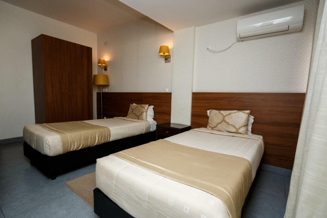 Hotel Santa Cruz มาปูโต ภายนอก รูปภาพ