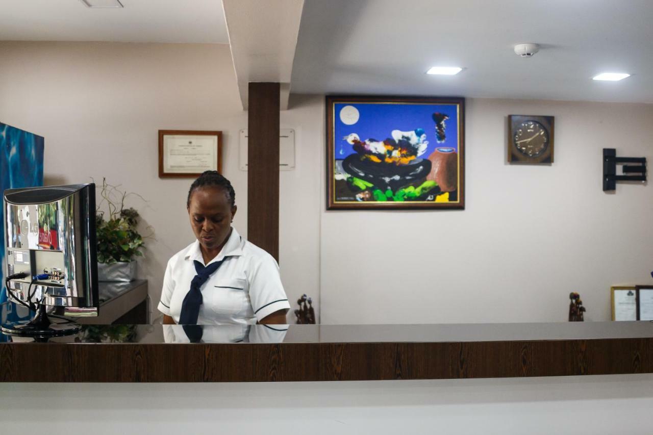Hotel Santa Cruz มาปูโต ภายนอก รูปภาพ